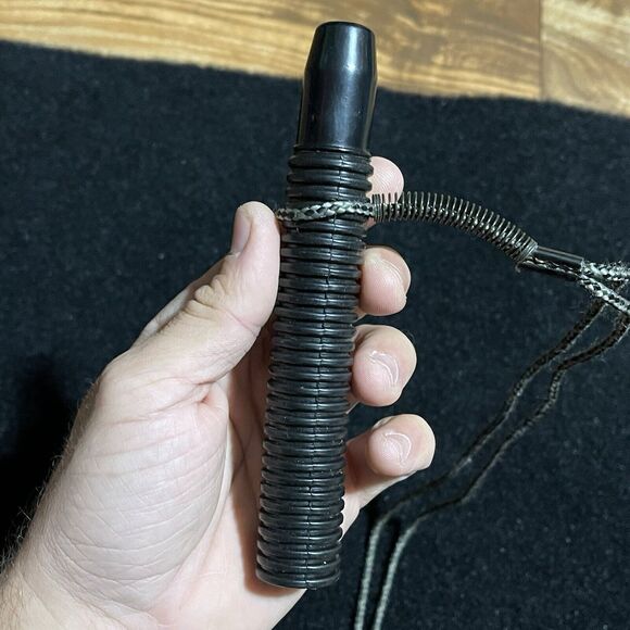 Lohman Vintage Deer Buck Grunt Tube Call w/ Lanyard - Picture 2 of 15